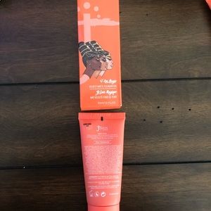 Juvias Velvety Matte Foundation